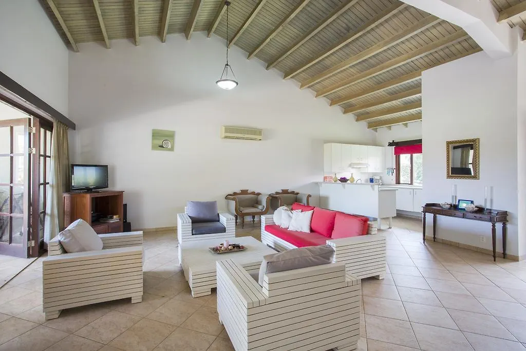 펜션 Blue Bay Bungalows